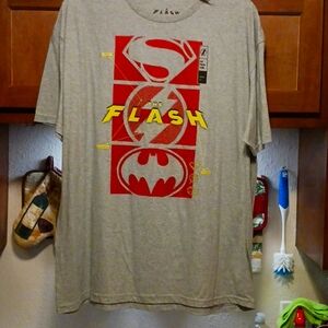 Or I knew 2XL/ tshirt